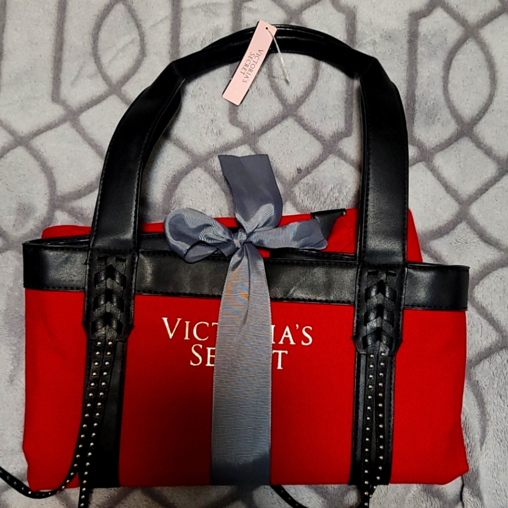 Red large tote bag